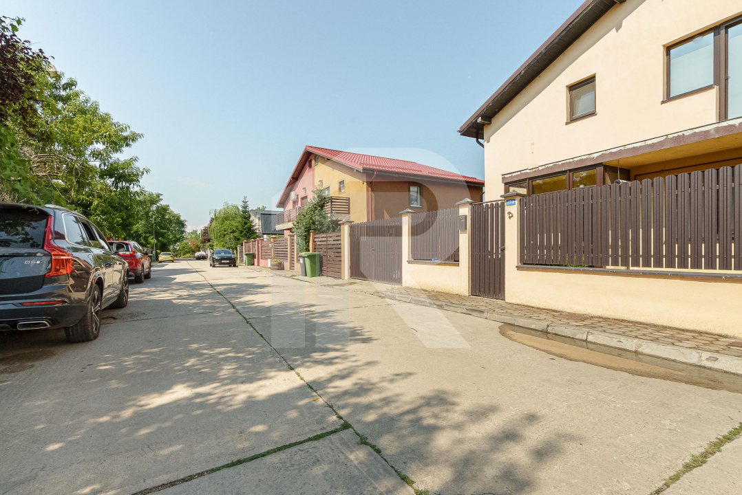  VIDRA – COMPLEX DEALUL VERDE, DUPLEX 100 MP, LOT 250 MP!