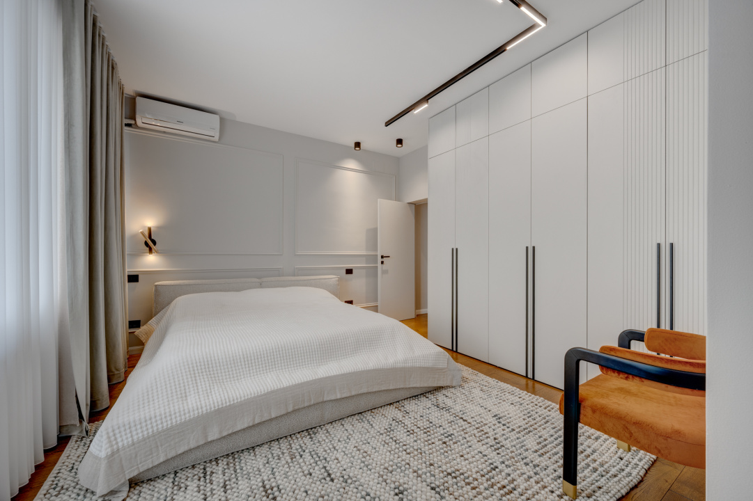 13 SEPTEMBRIE-URANUS, 3 CAMERE 140 MP, ETAJ 7, PANORAMA!