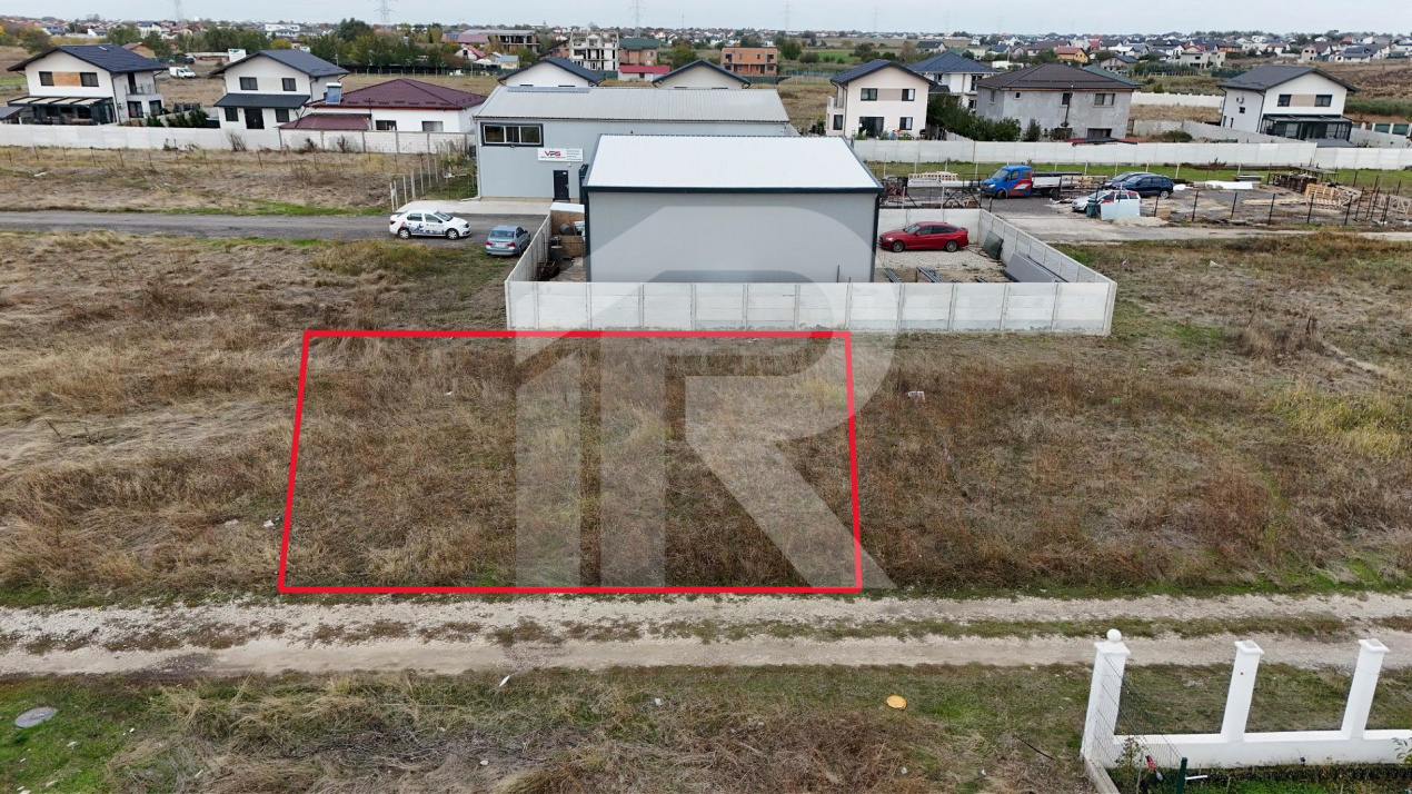 VIDRA – TEREN 300 MP, INTRAVILAN CONSTRUIBIL, ACCES CATRE LAC! 