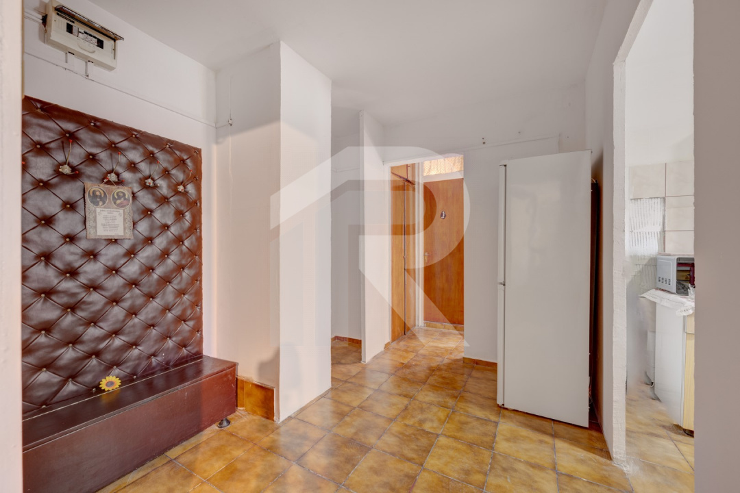 DRISTOR – STRADA IOSIF ION, APARTAMENT 2 CAMERE, ETAJ 4/4, 52MP!