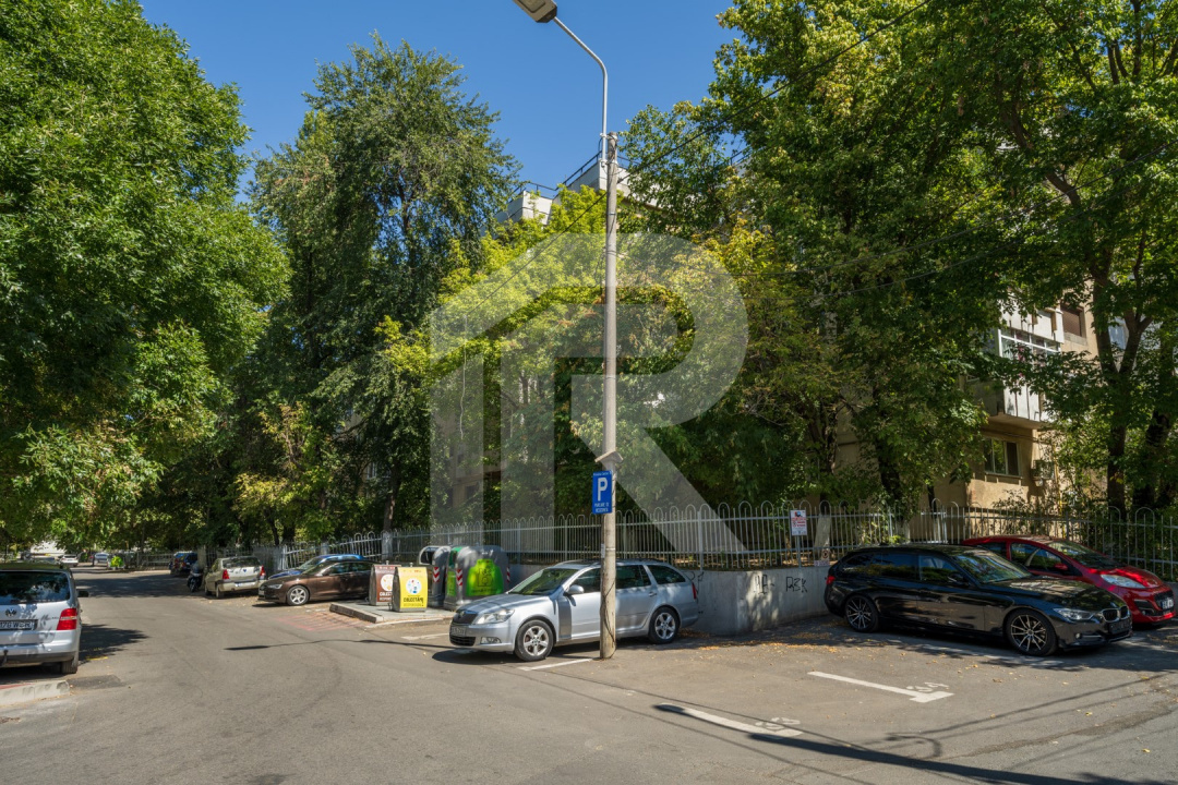 DRISTOR – STRADA IOSIF ION, APARTAMENT 2 CAMERE, ETAJ 4/4, 52MP!