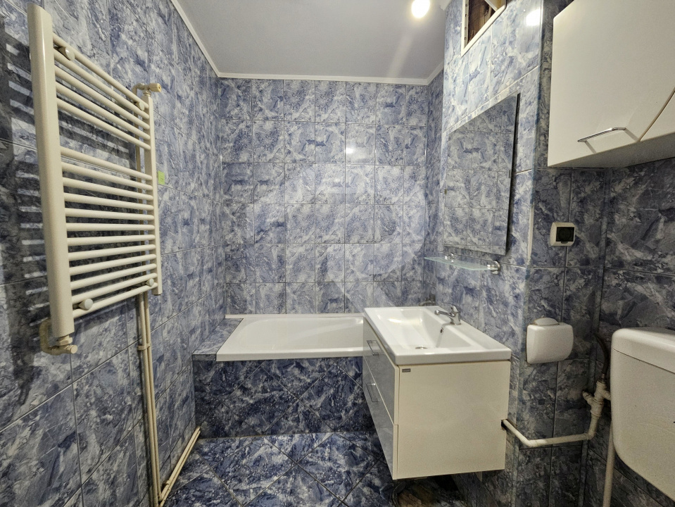 BERCENI - PIATA RESITA, 3 CAMERE 73 MP TOTAL, CENTRALA PROPRIE!