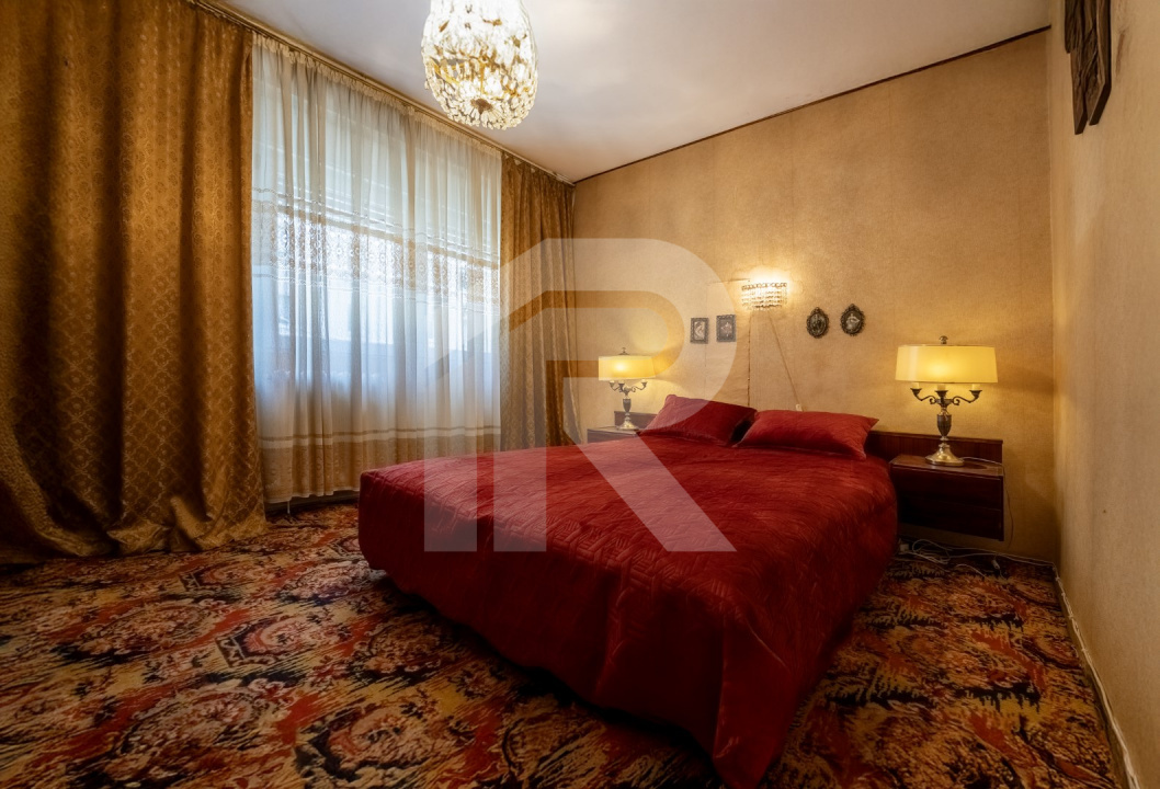 VASILE CONTA 3 CAMERE 75 MP 1982 