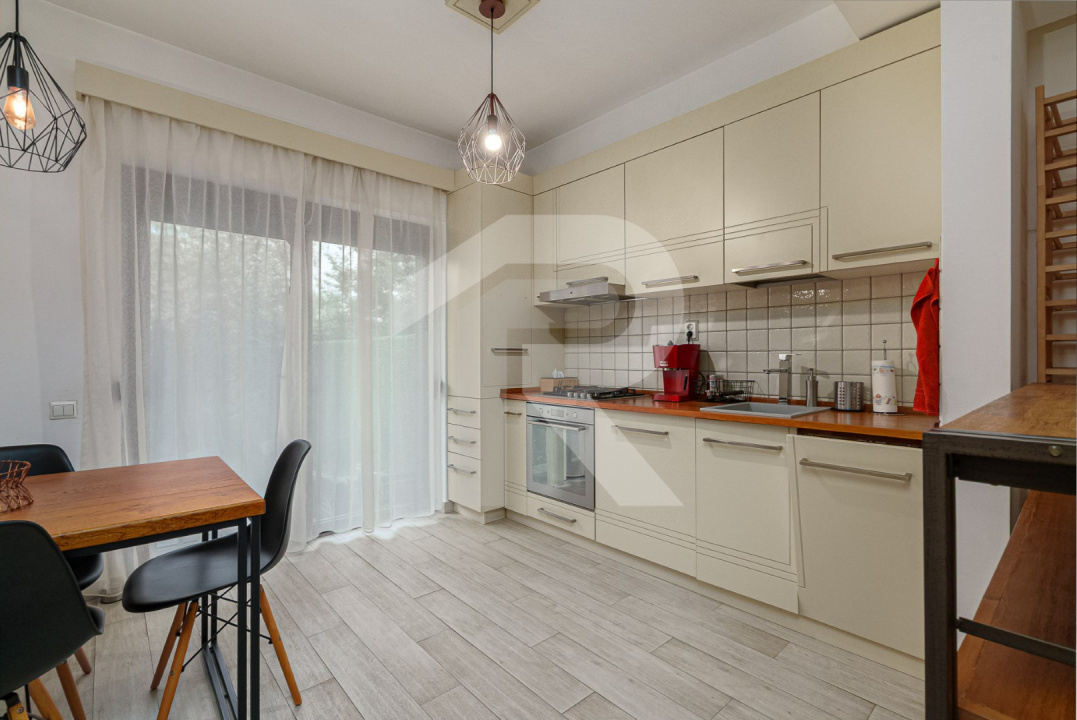 APĂRĂTORII PATRIEI – CASA CU 3 CAMERE, 3 BĂI, CURTE, LOC PARCARE