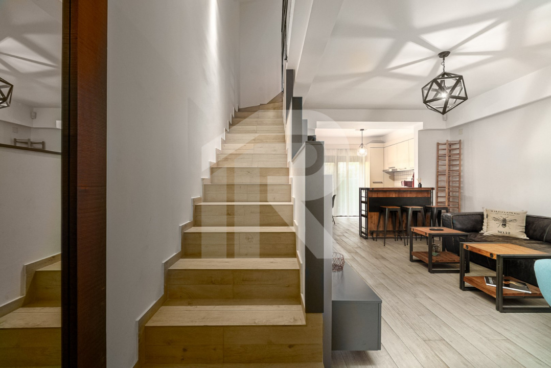 APĂRĂTORII PATRIEI – CASA CU 3 CAMERE, 3 BĂI, CURTE, LOC PARCARE