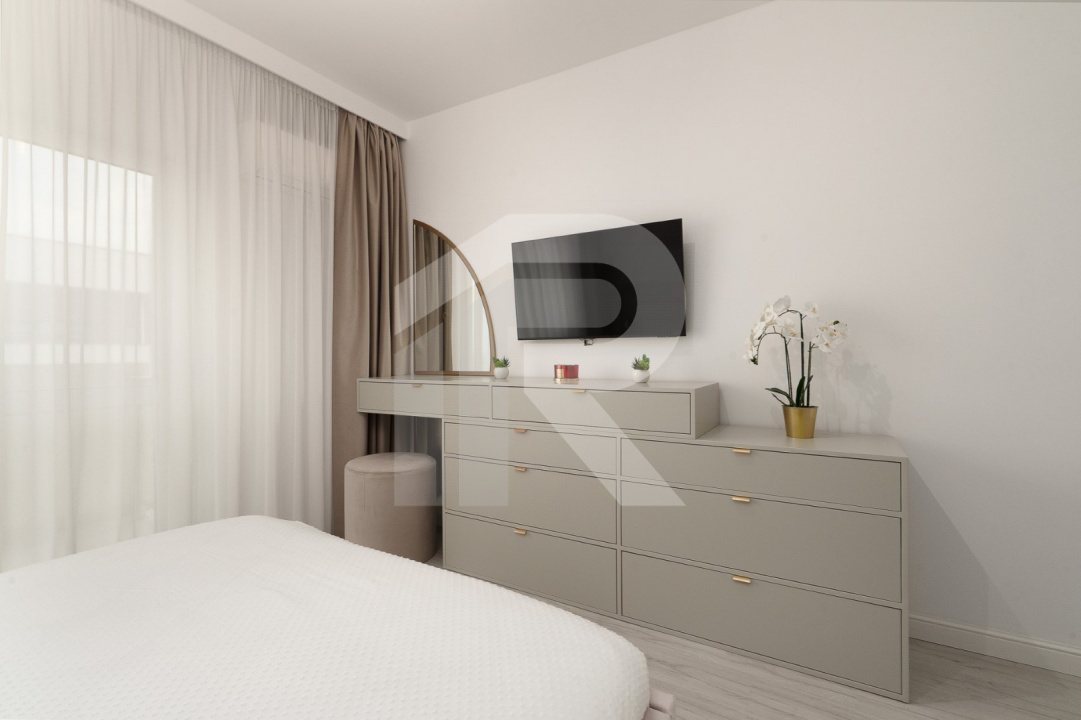 BERCENI / GRAND KRISTAL – 3 CAMERE, 93 MP TOTALI, ETAJ 9/11, LOC PARCARE