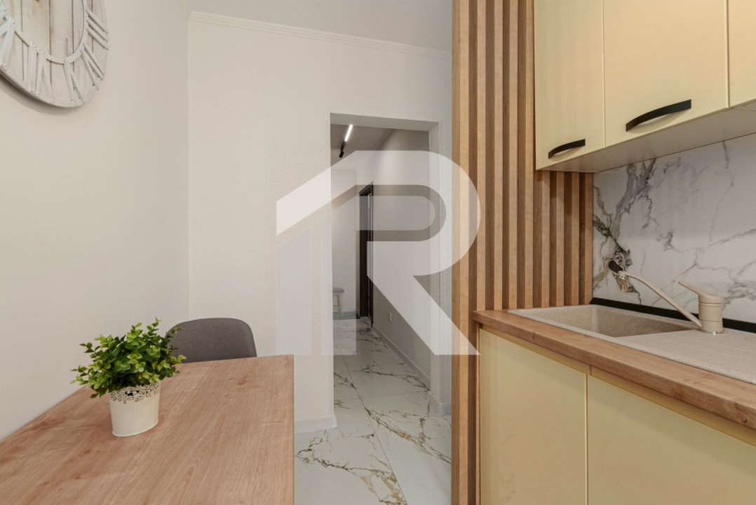 METROU T. VLADIMIRESCU- APARTAMENT- 2 CAMERE 55 mp,PRIMA INCHIRIERE!