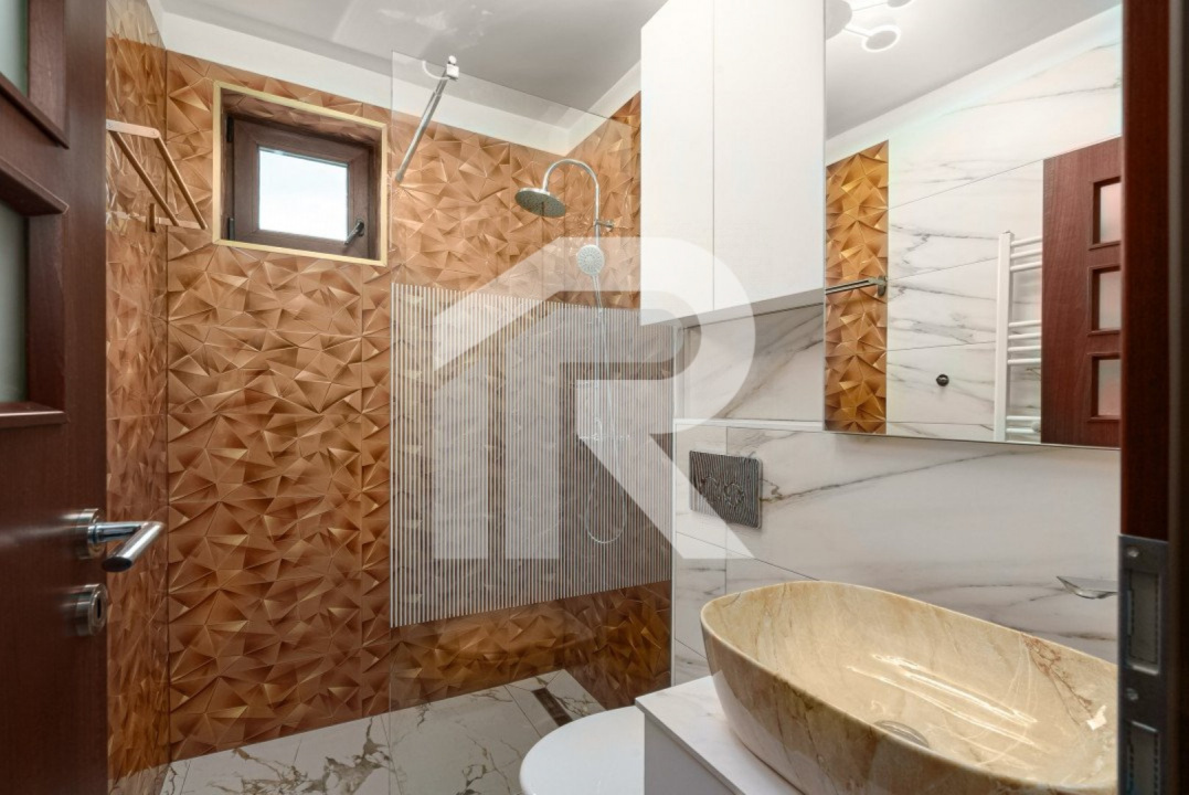 METROU T. VLADIMIRESCU- APARTAMENT- 2 CAMERE 55 mp,PRIMA INCHIRIERE!