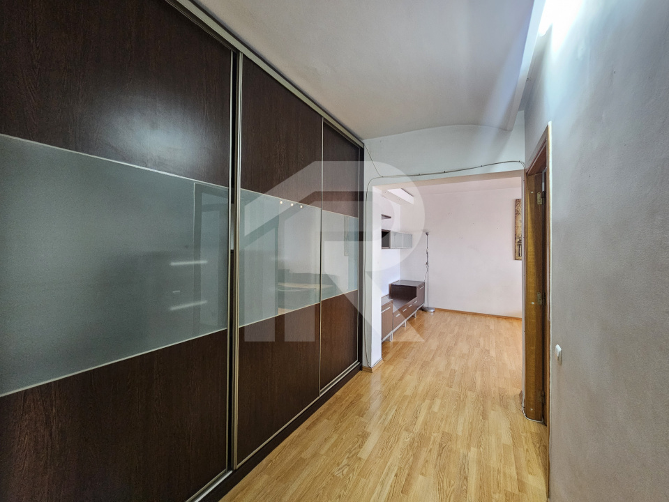 INCHIRIERE – PIATA MUNCII – 2 CAMERE, 55 MP UTILI, ETAJ 8, PET FRIENDLY!