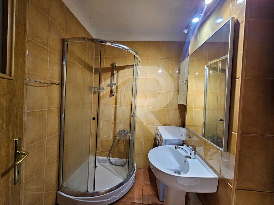 INCHIRIERE – PIATA MUNCII – 2 CAMERE, 55 MP UTILI, ETAJ 8, PET FRIENDLY!